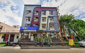 Fabhotel Green Leaf - Fully Vaccinated Staff